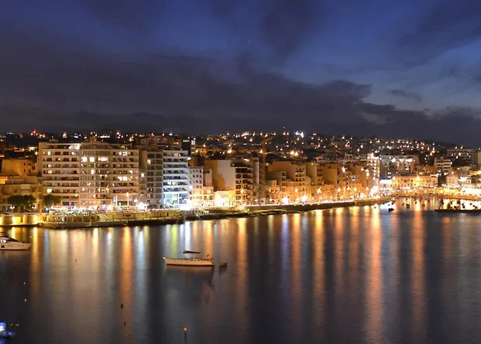 Top Location 2 Bedroom With Terrace