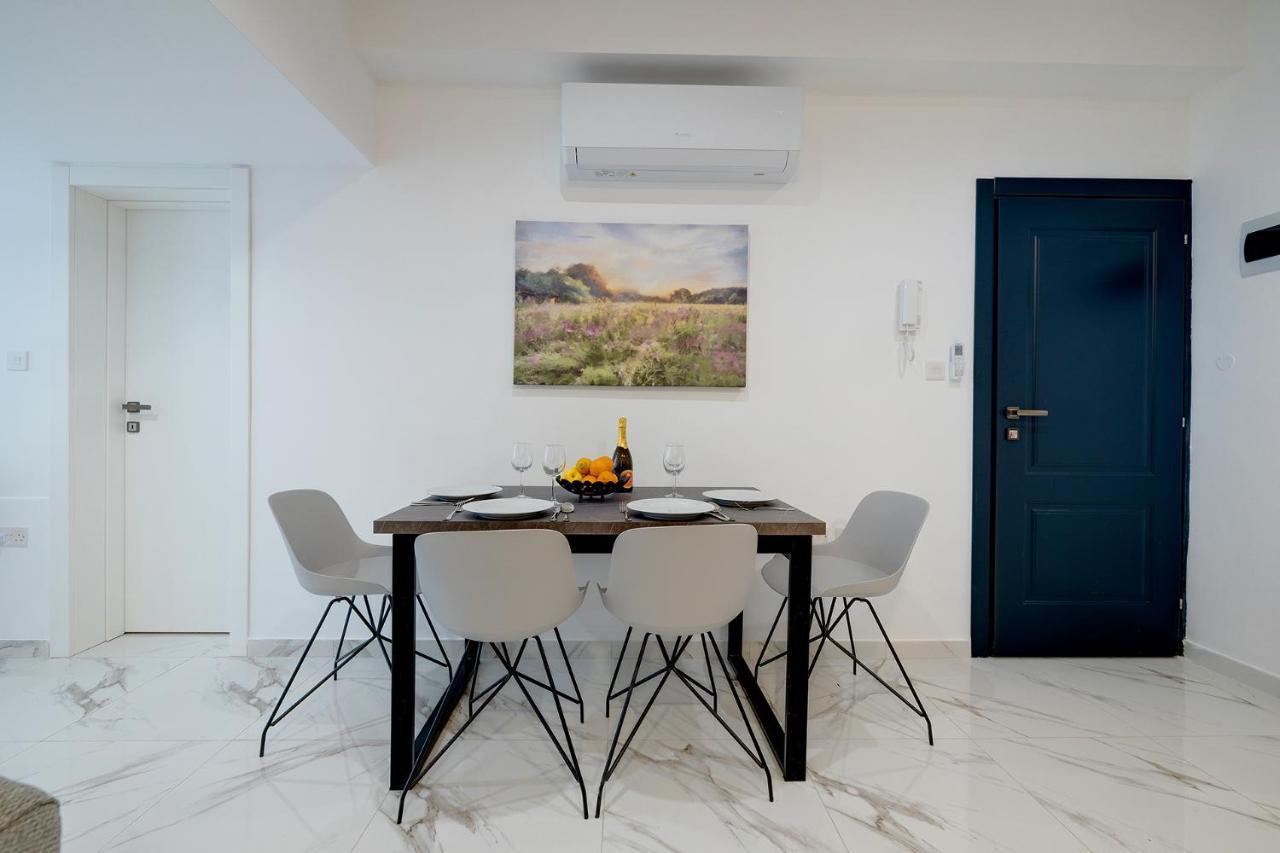 Appartement Location 2 Bedroom With Terrace Sliema