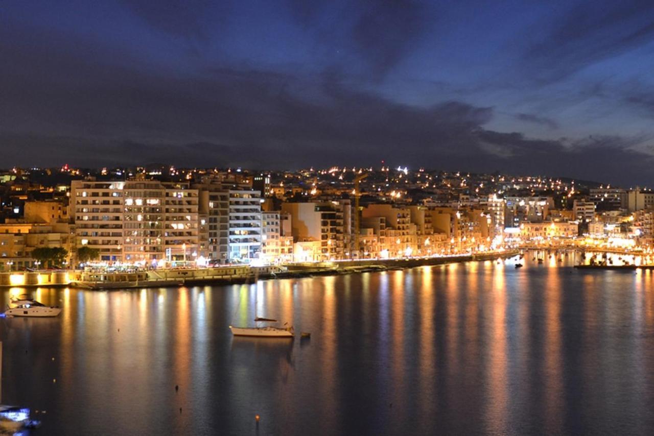 Location 2 Bedroom With Terrace Appartement Sliema